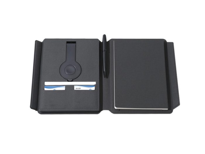 <b>Magknote</b> - Smart Wireless Powerbank Organizer - Image 4