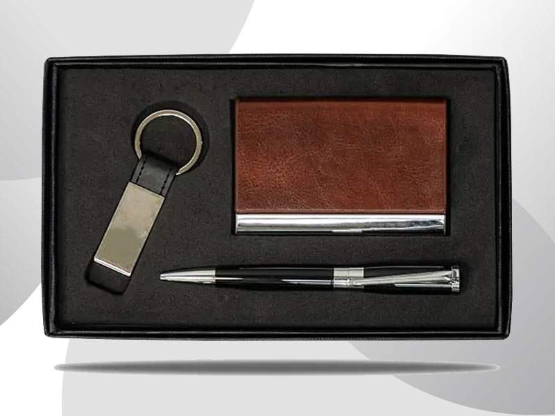 Pelman — Cardcase set With business card case, triangle body ball point pen & metal keychain