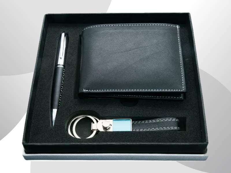 3pc Wallet set with leather wallet, keychain and leather look pen