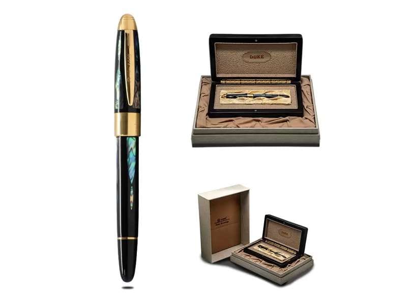 Duke Czar — Holographic body fountain pen