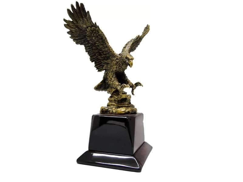 Eagle trophy (Small)