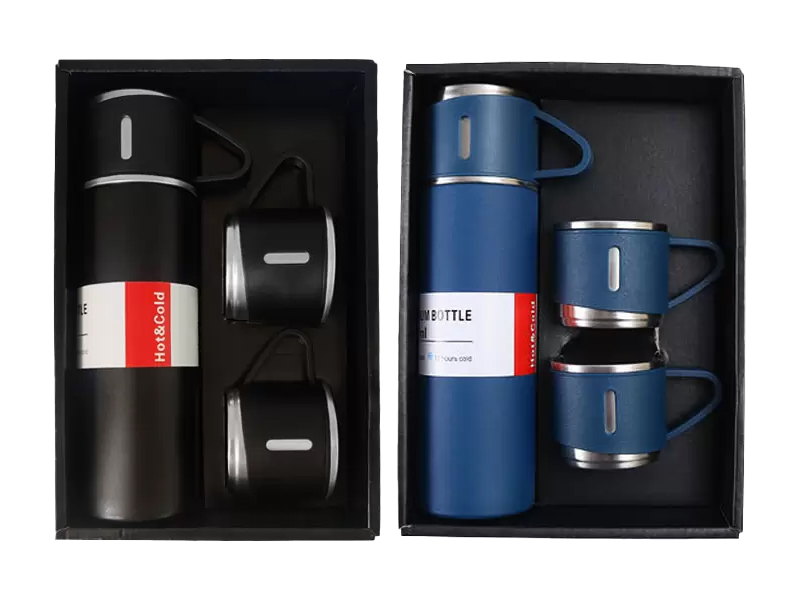 Flask set (500ml) — Stainless steel flask with 3 cups